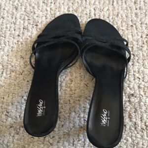 Mossimo black sparkle sandals size 9